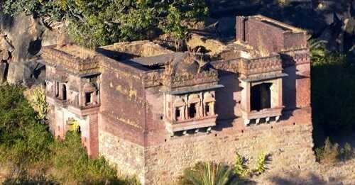 अचलगढ़ (आबू दुर्ग) अचलगढ़ - www.rajasthanhistory.com